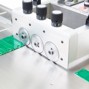PCB Separator  with 1,2 m stainless steel support table